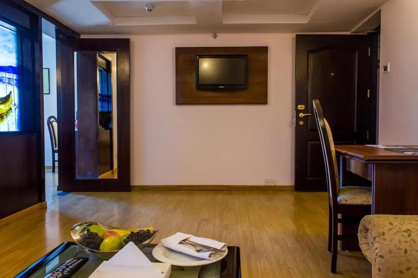 The Quilon Beach Hotel And Convention Center Kollam Buitenkant foto