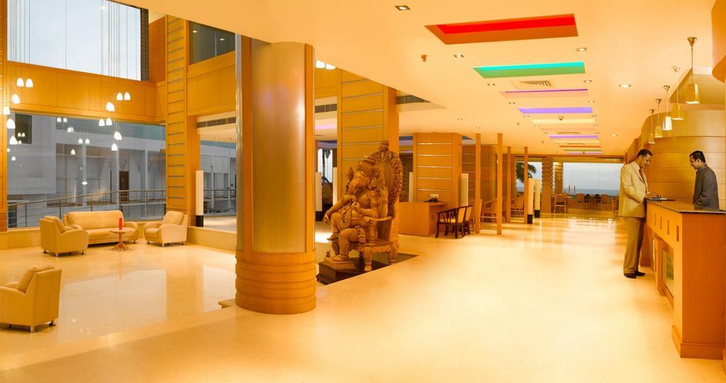The Quilon Beach Hotel And Convention Center Kollam Buitenkant foto